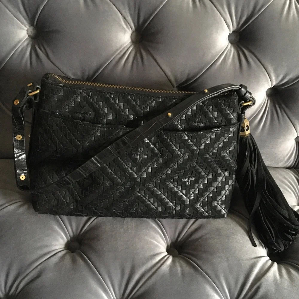 Eric Javits Gorgeous!!! Kamela Whipstitched Shoulder Bag - Picture 2 of 12